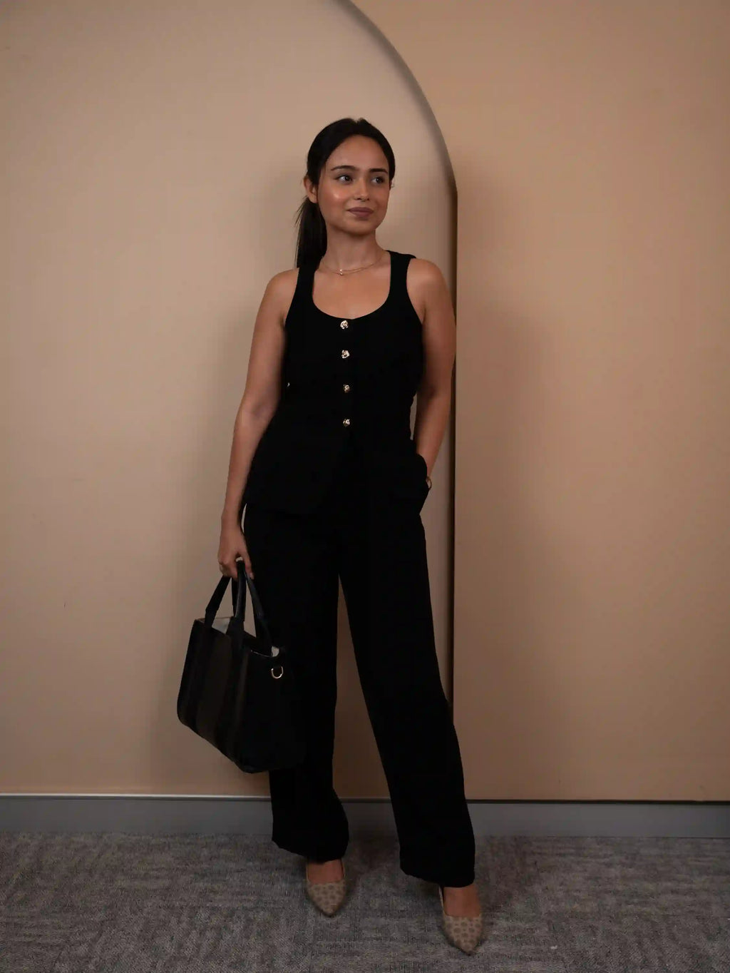 The Black Sleeveless Vest Set